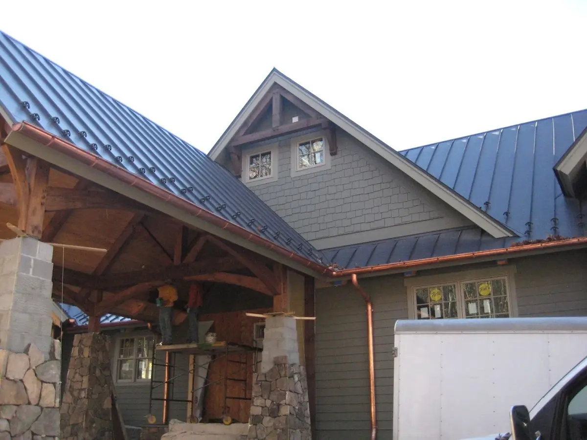 Craftsman Roofing team delivering quality roofing work in Harding